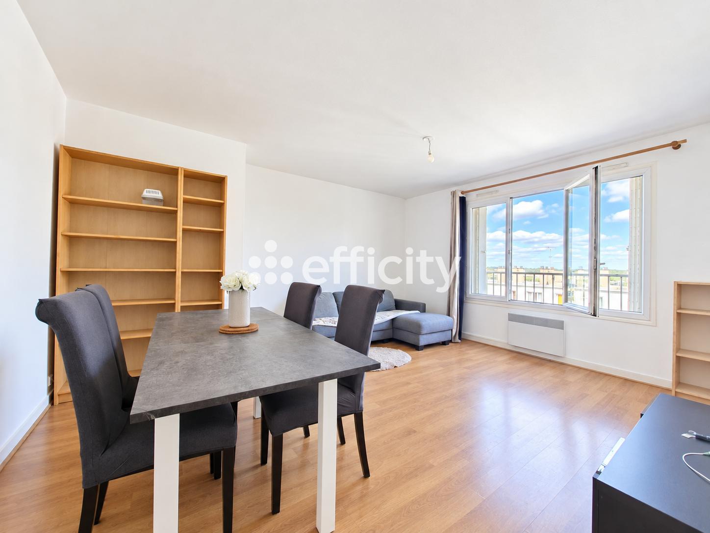 Appartement 3 pièces 62 m² · à Versailles · 62 m² · 329 500 €