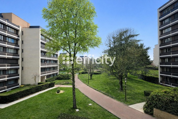 appartement 5 pièces - 105,0m2 à Versailles (78000)