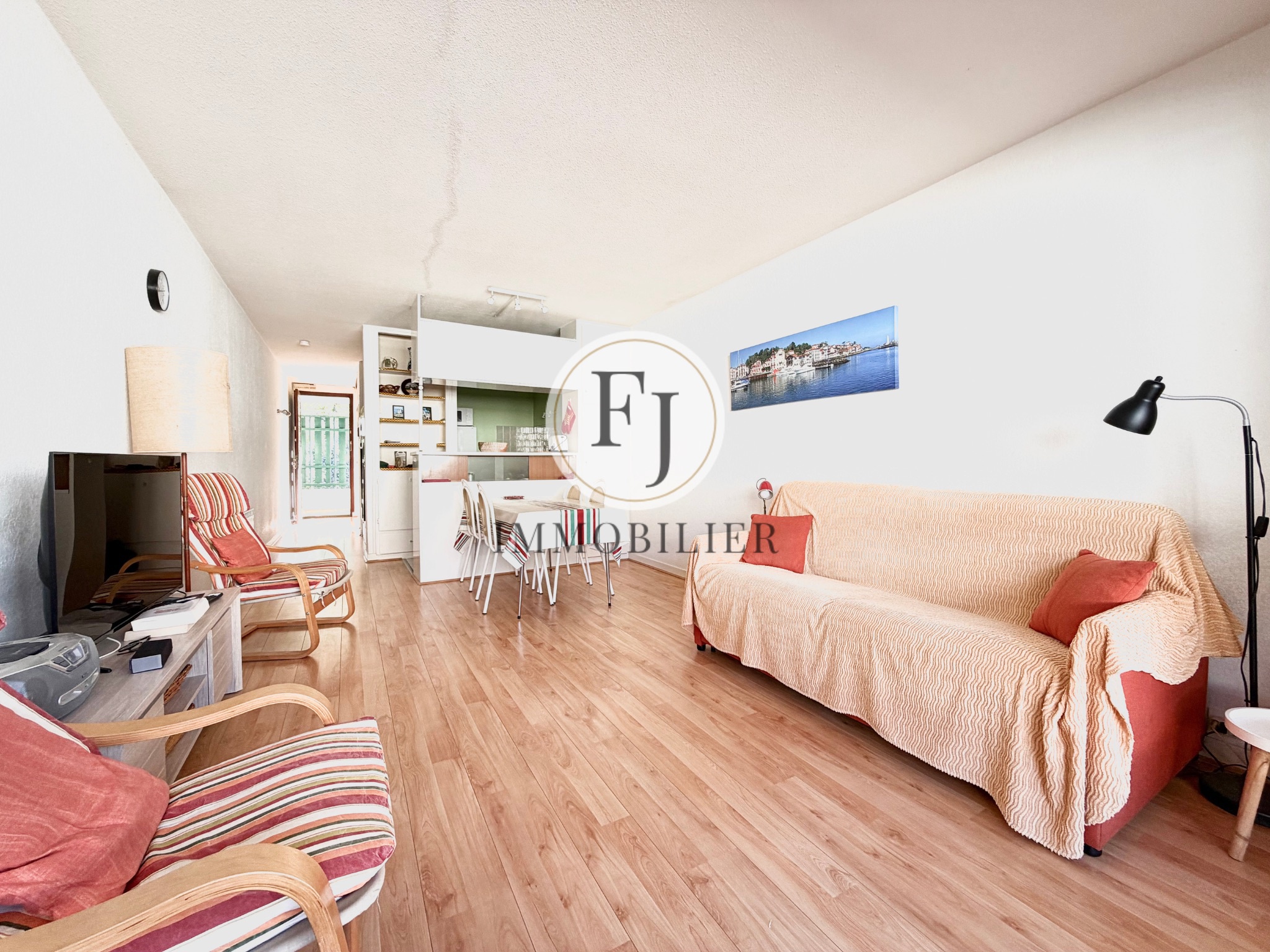 Appartement 1 pièce 38 m² · à Saint-Jean-de-Luz · 38 m² · 242 000 €