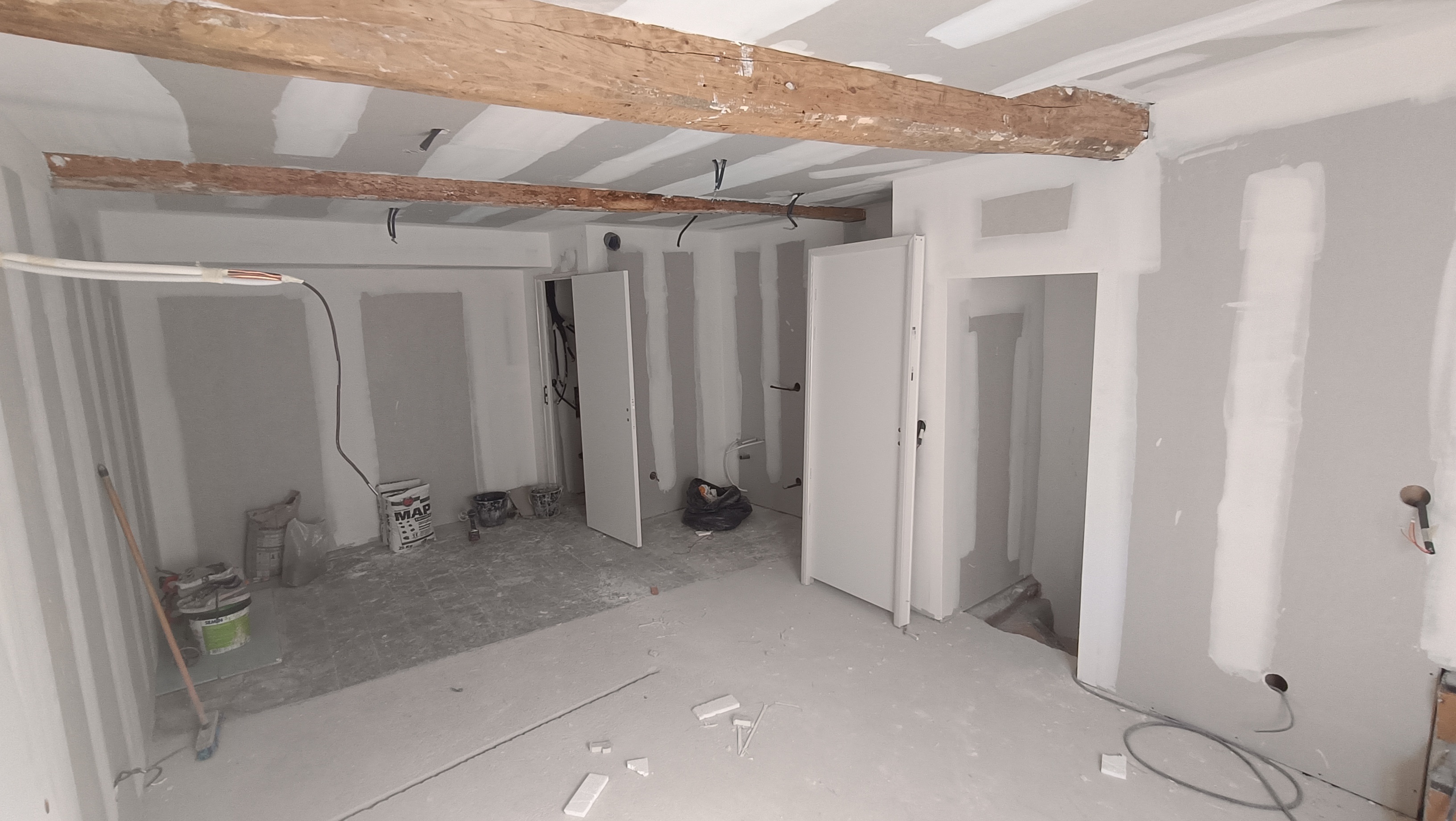 Maison 4 pièces 159 m² · à La Destrousse · 159 m² · 615 000 €