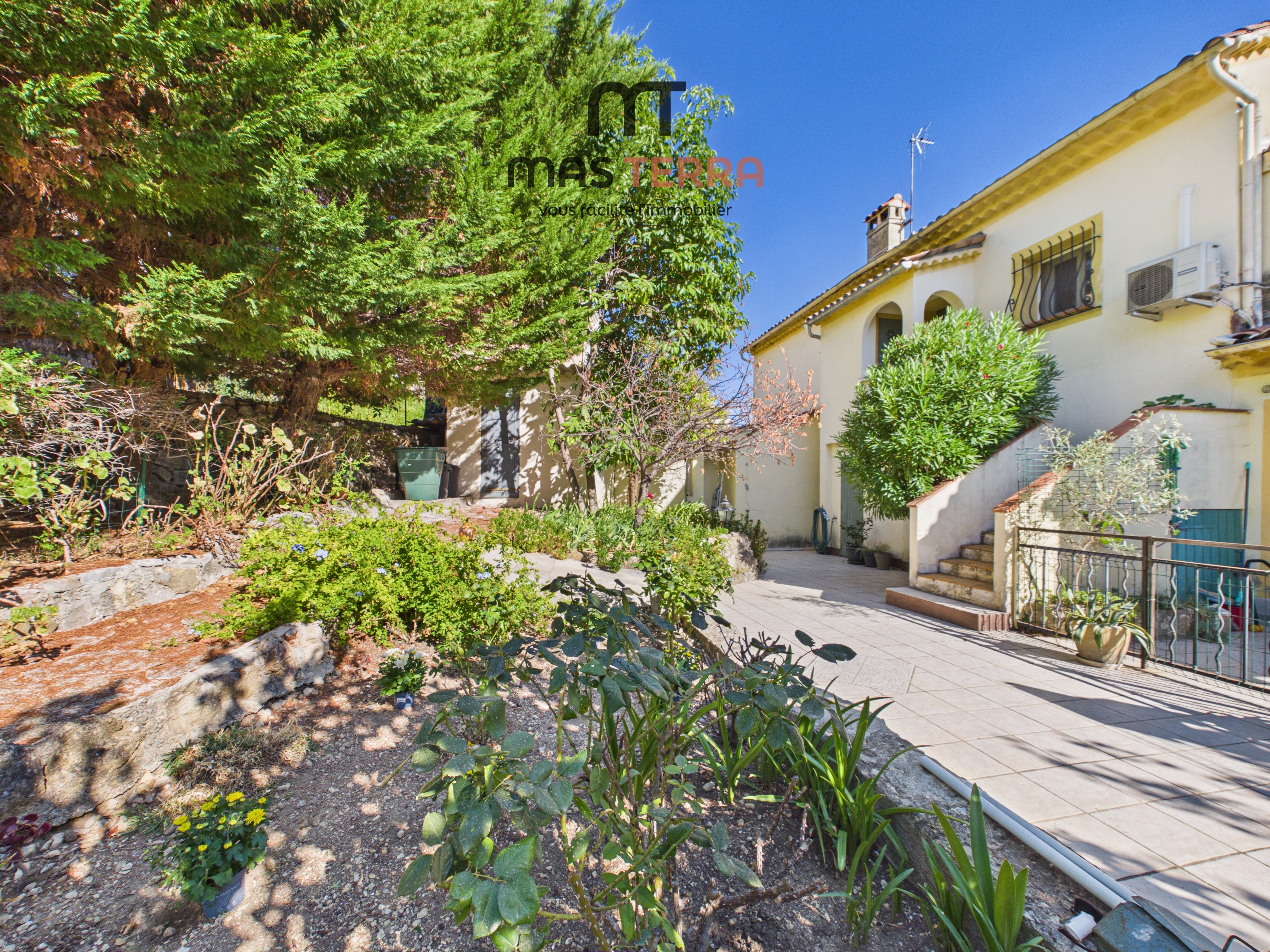 Appartement 3 pièces 68 m² · à Grasse · 68 m² · 296 000 €
