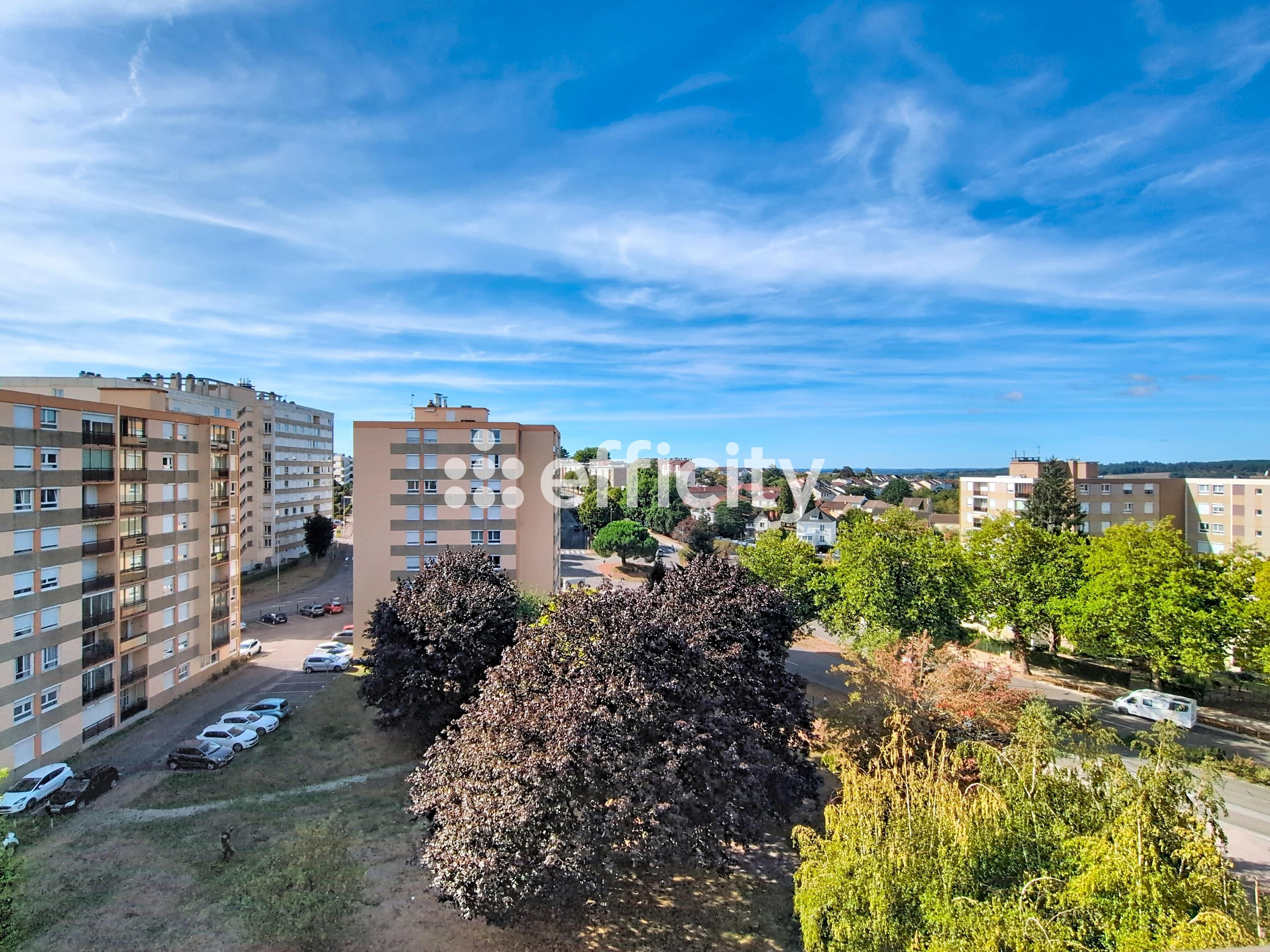 Appartement 3 pièces 80 m² · à Limoges · 80 m² · 91 000 €