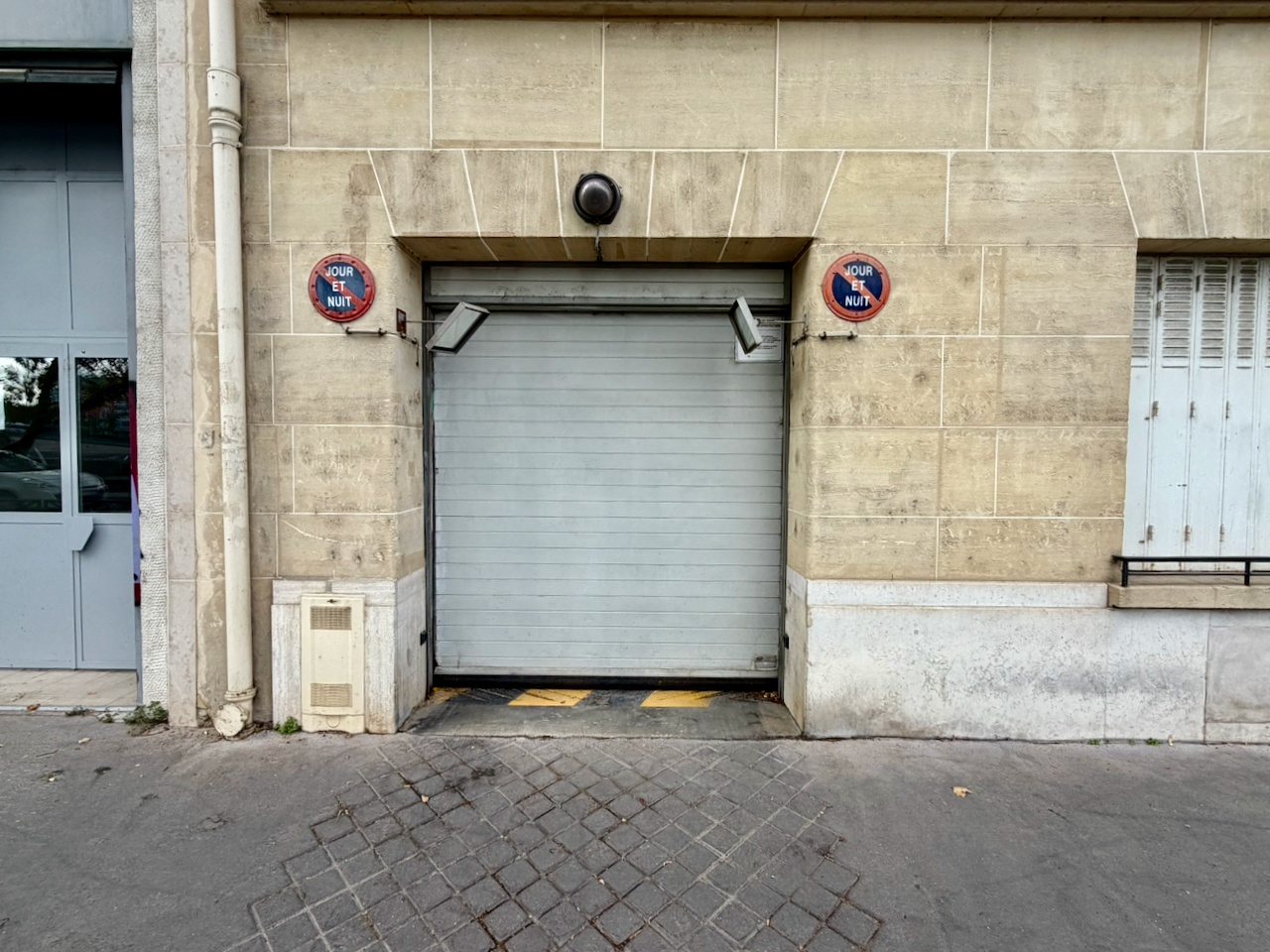 Parking 10 m² · à Paris · 10 m² · 33 000 €