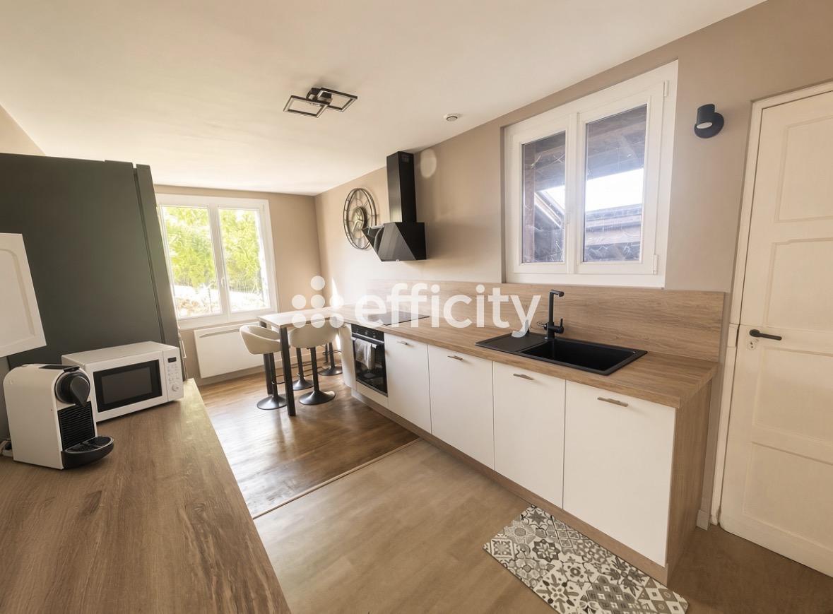 Maison 4 pièces 80 m² · à Plaimpied-Givaudins · 80 m² · 152 000 €