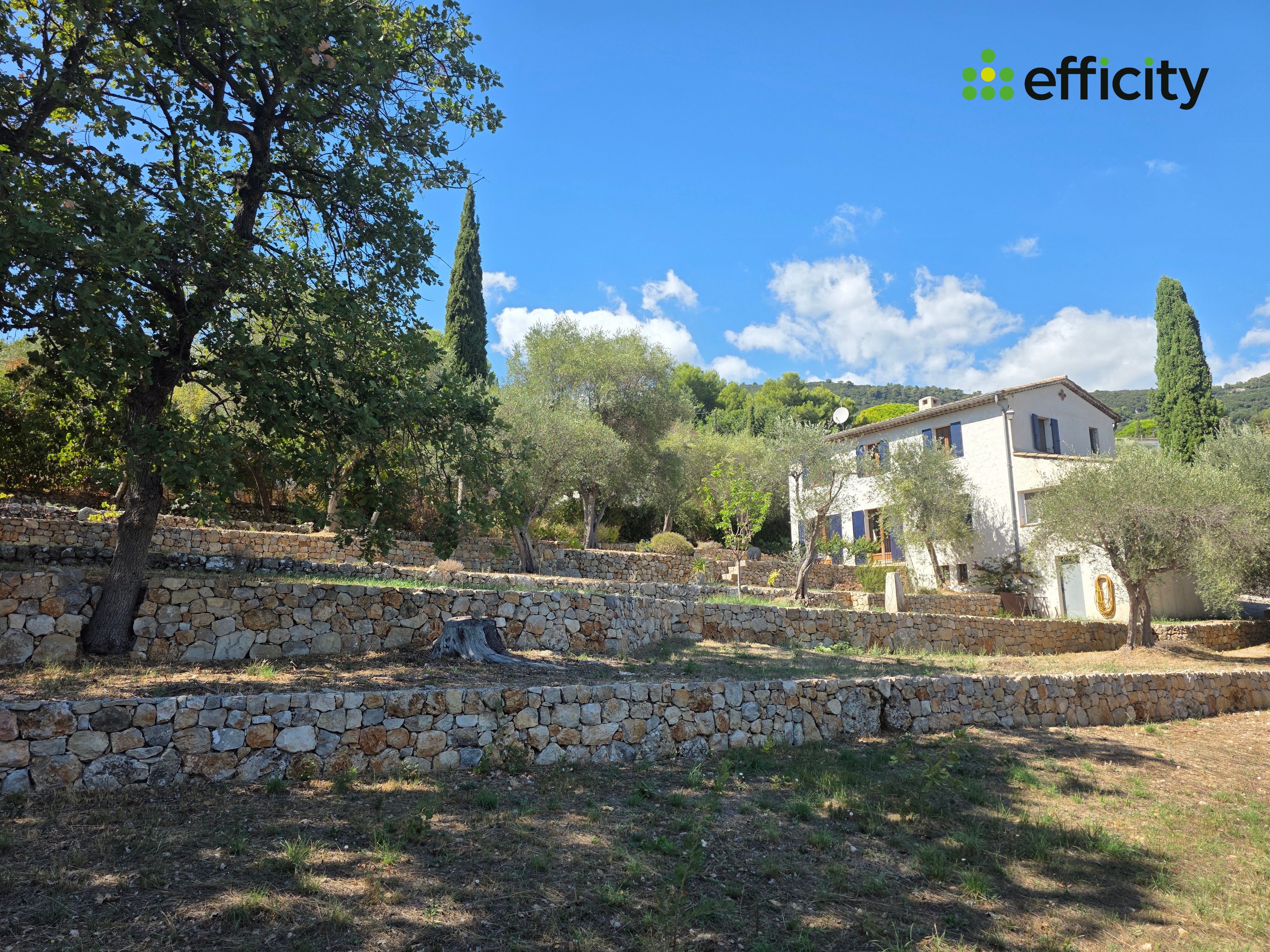 Maison 6 pièces 130 m² · à Le Tignet · 130 m² · 400 000 €