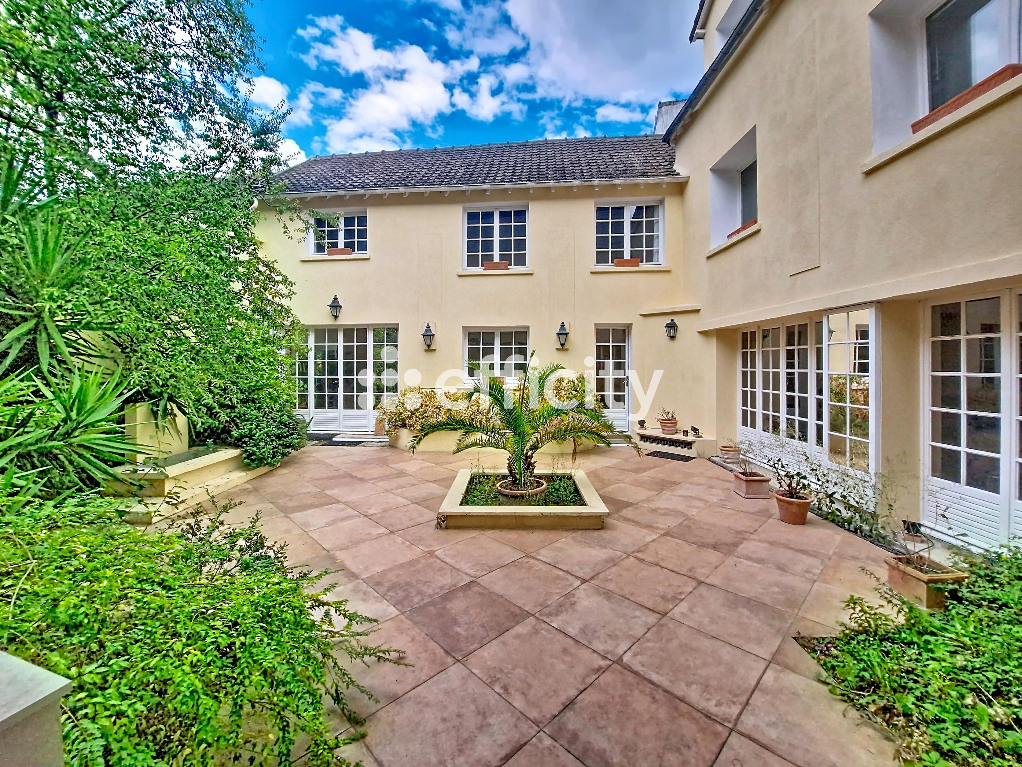 Maison 6 pièces 227 m² · à Taverny · 227 m² · 599 000 €