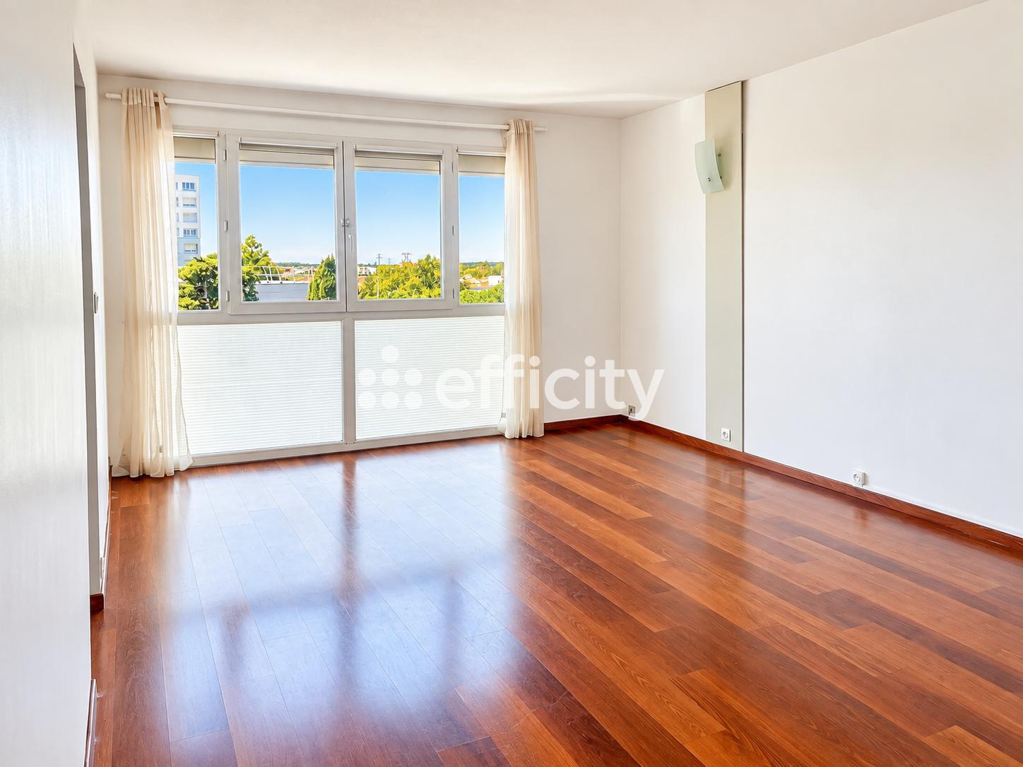 Appartement 4 pièces 80 m² · à Royan · 80 m² · 139 900 €