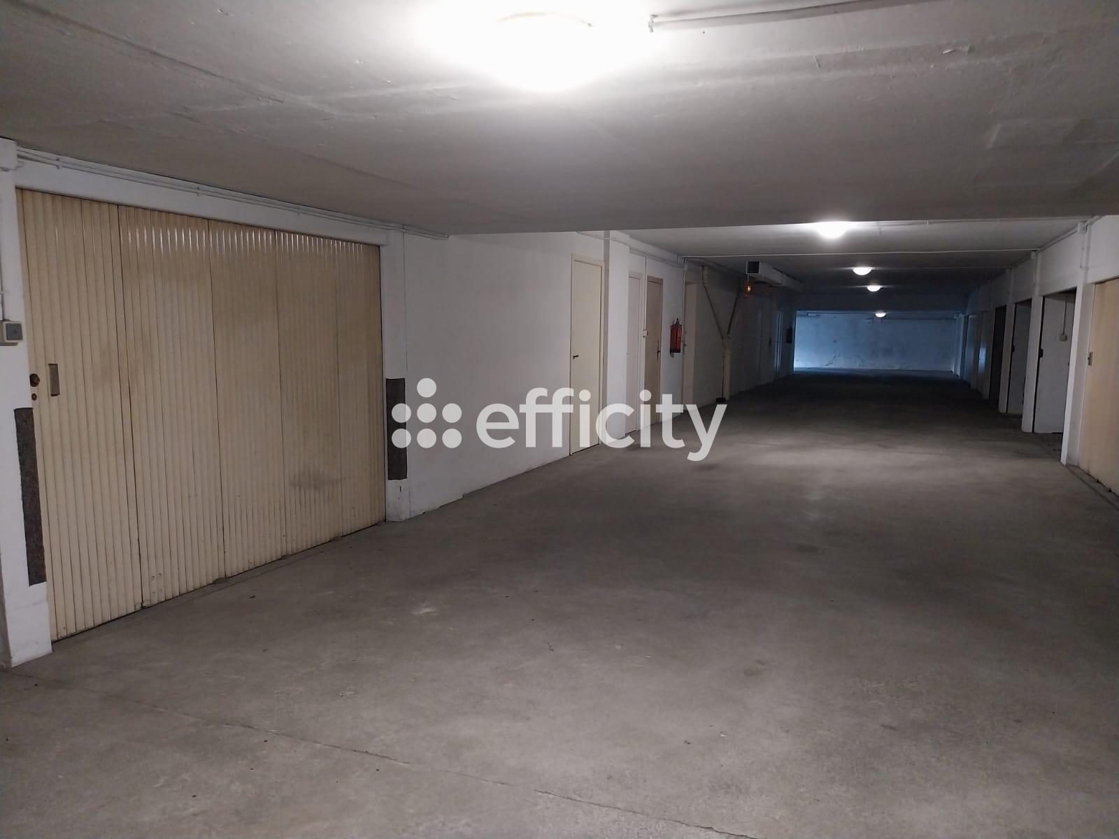 Parking 17 m² · à Royan · 17 m² · 41 500 €