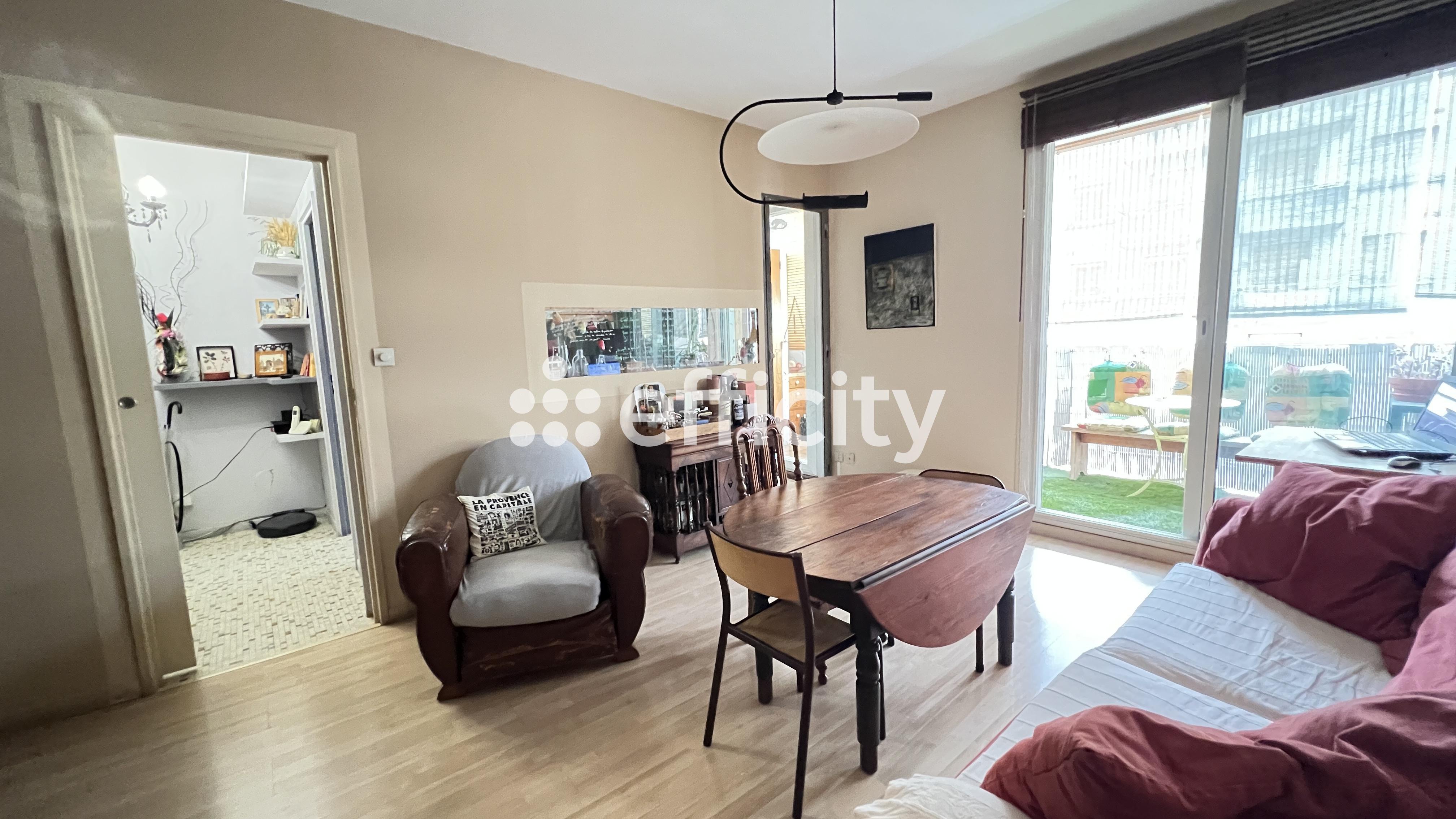 Appartement 2 pièces 49 m² · à Marseille · 49 m² · 143 000 €