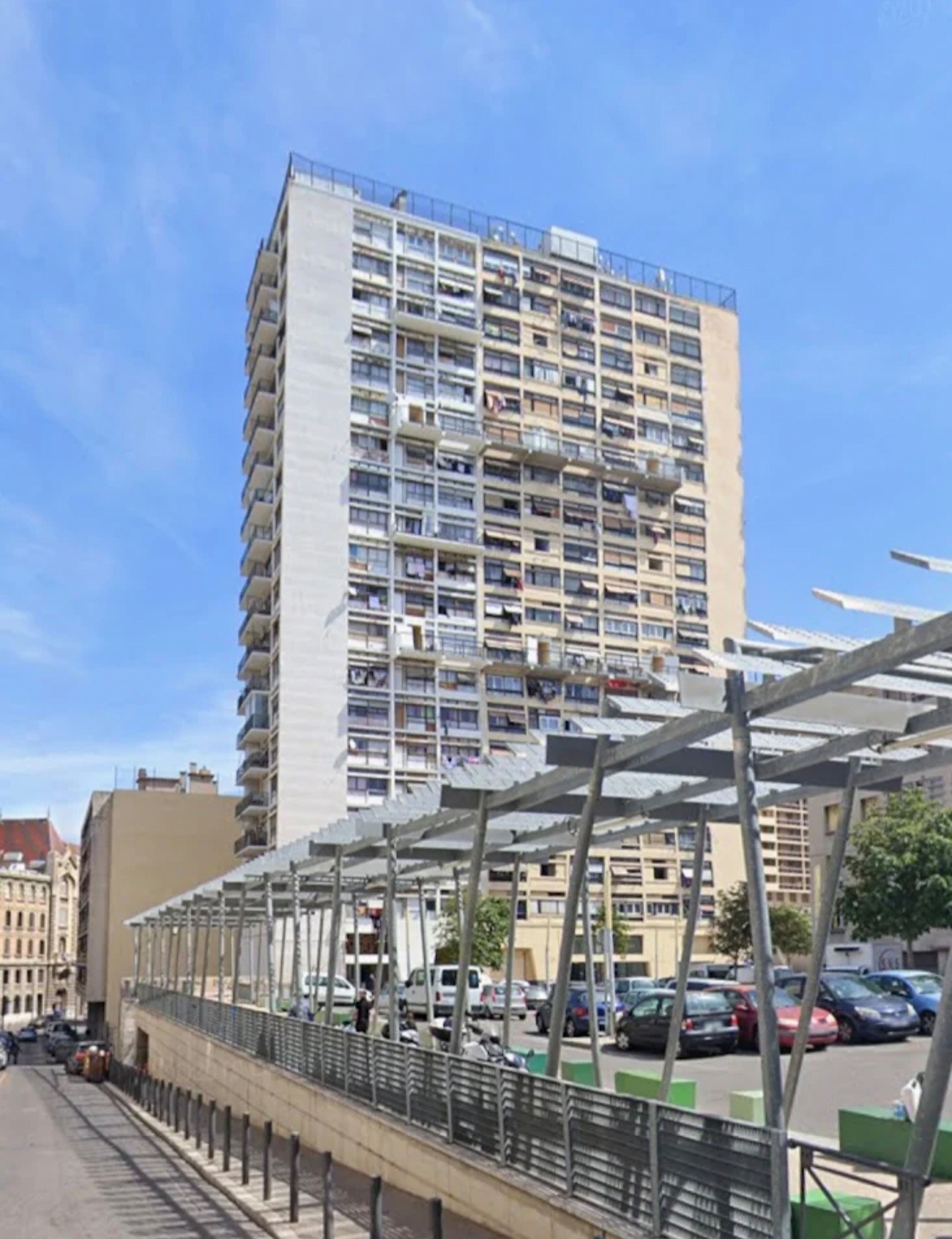 Appartement 4 pièces 60 m² · à Marseille · 60 m² · 68 000 €