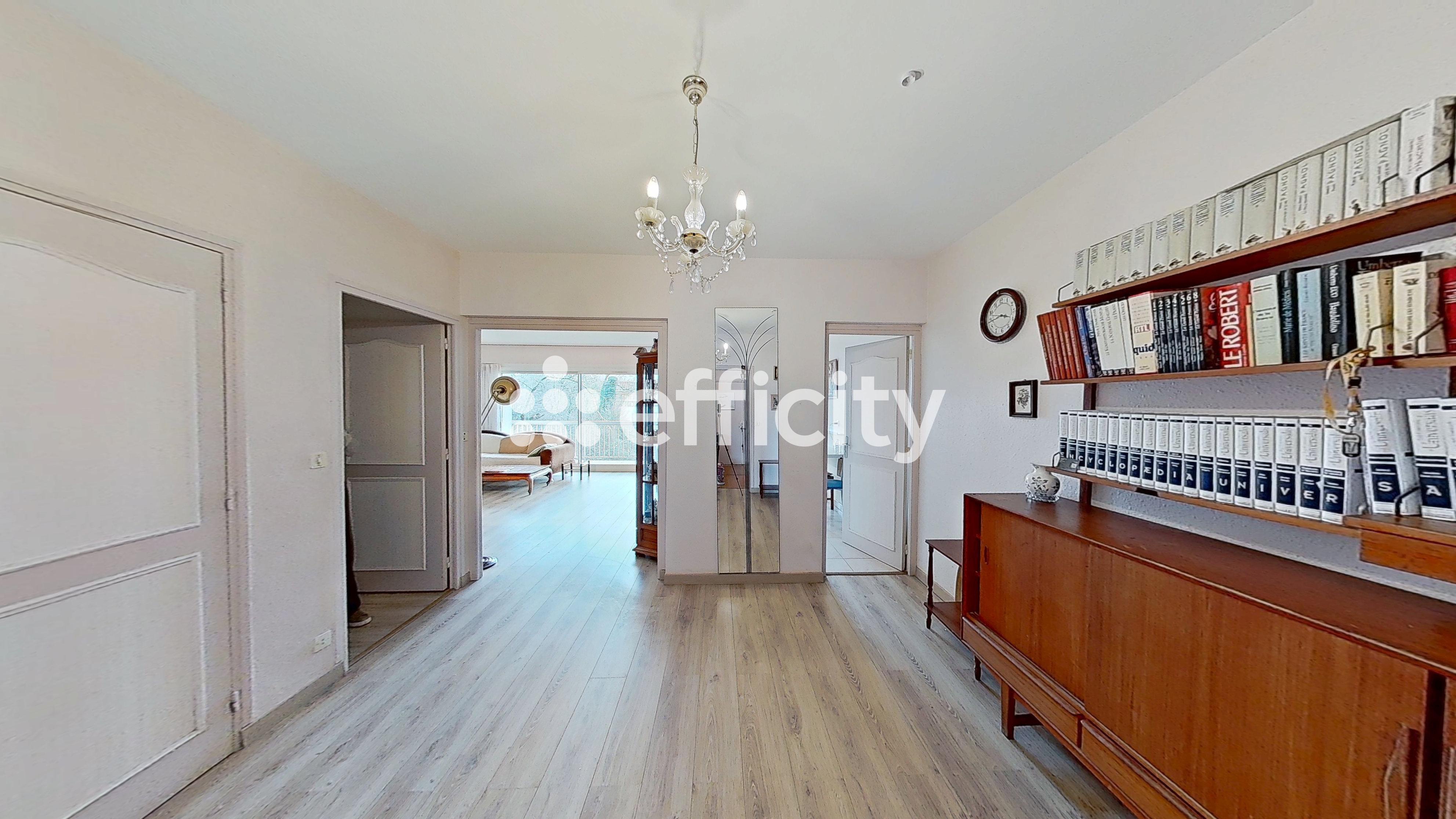 Appartement 3 pièces 84 m² · à Ferney-Voltaire · 84 m² · 398 000 €