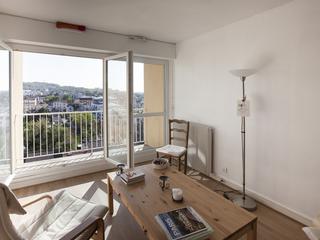 appartement 2 pièces - 49m2 à Nanterre (92000)