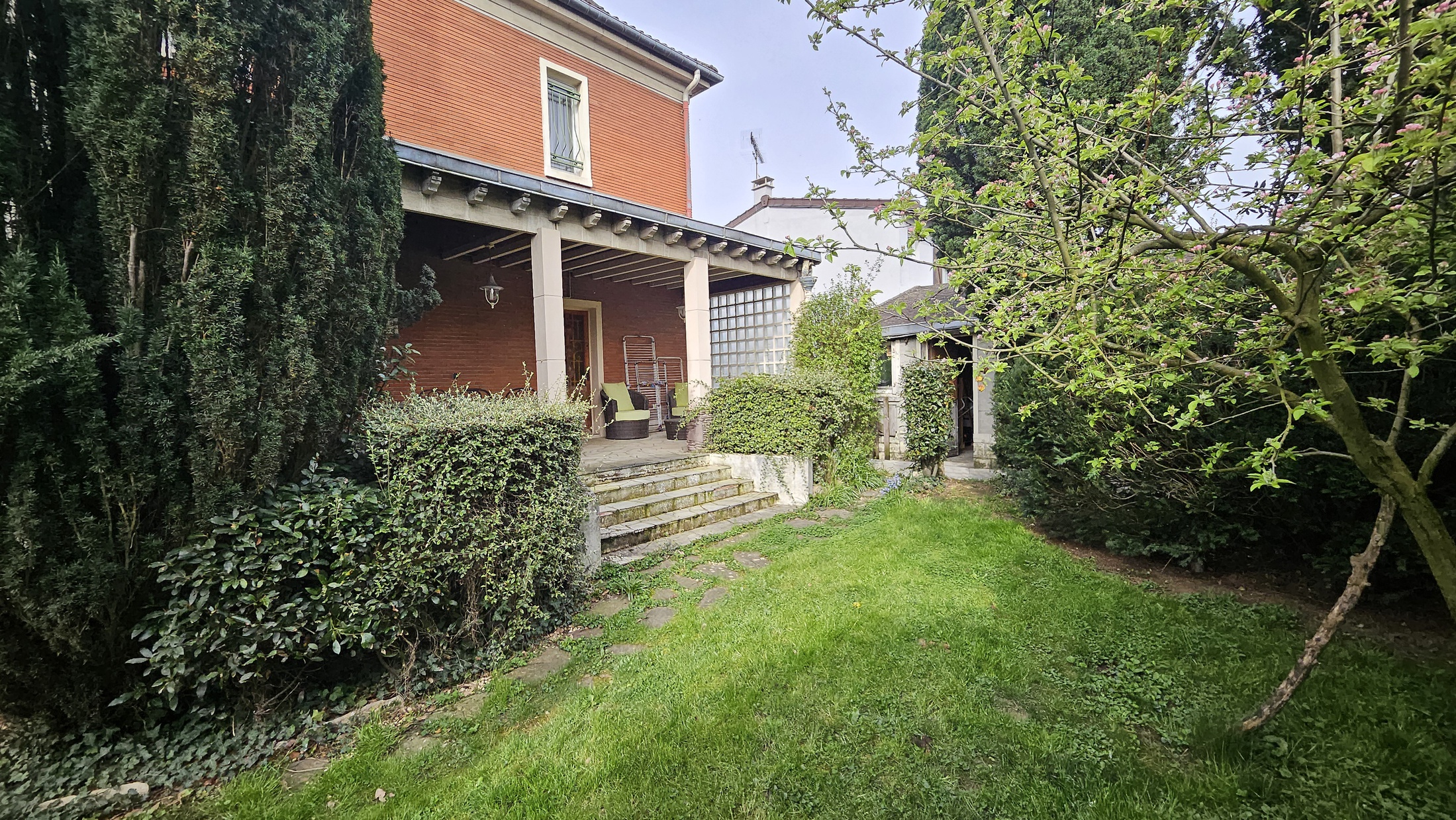 maison 9 pièces - 182m2 à Ormesson-sur-Marne (94490)