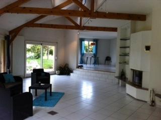 maison 7 pièces - 223m2 à Saint-Genis-Pouilly (01630)