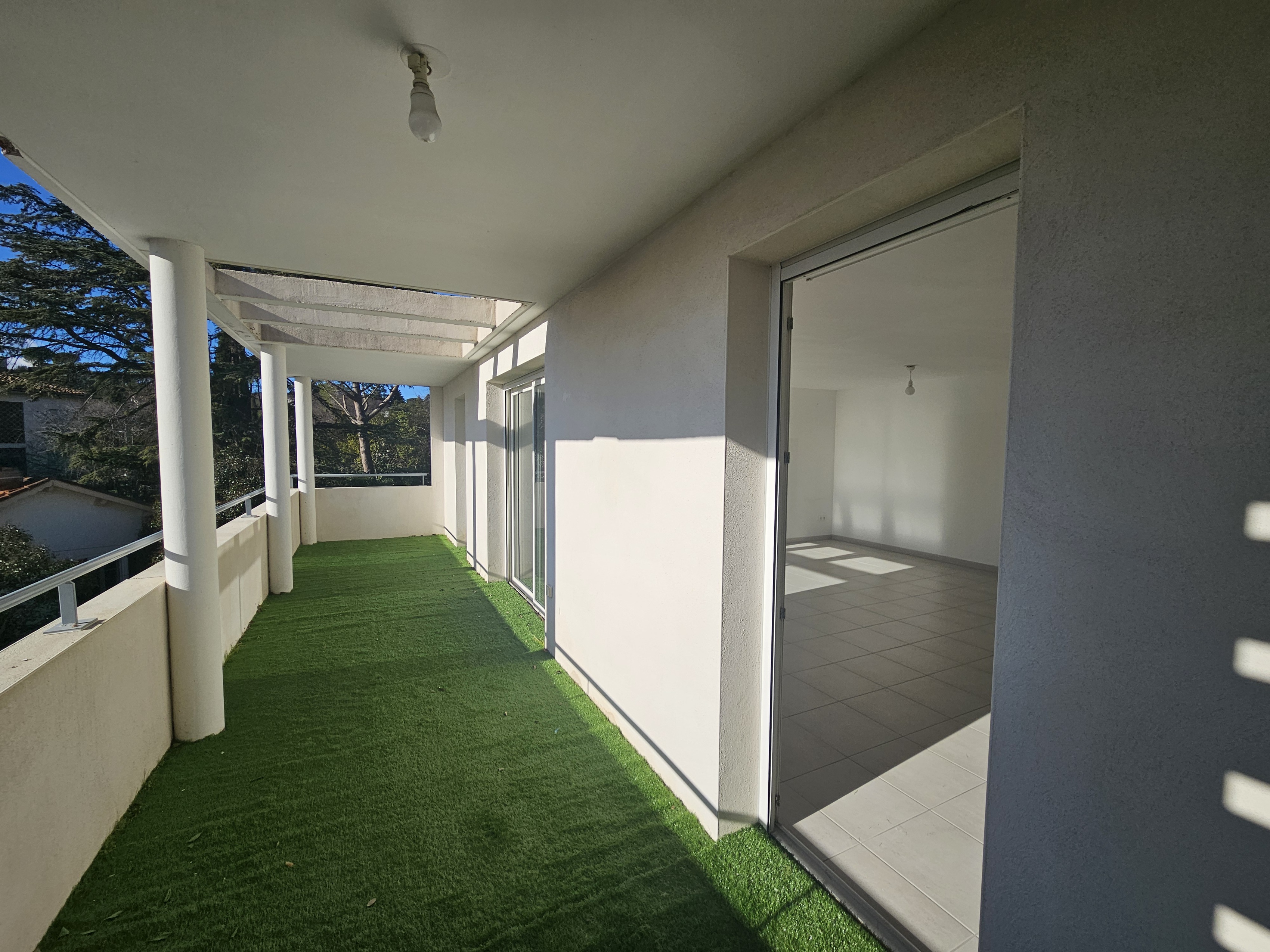 Achat immobilier Appartement 4 pièces  92m2 à Nîmes (30000) - Photo n°1