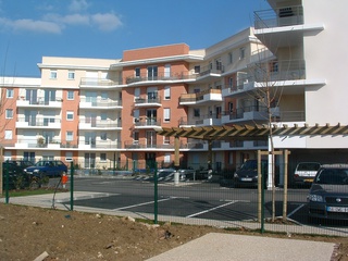 appartement 2 pièces - 45m2 à Évry-Courcouronnes (91000)