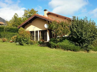 maison 6 pièces - 201m2 à Léaz (01200)