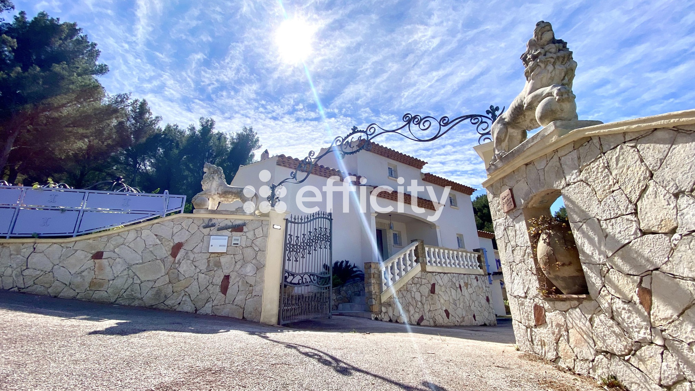 maison 6 pièces - 155,0m2 à Toulon (83200)